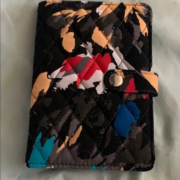 Vera Bradley Wallet includes spot for passport - Picture 7 of 7